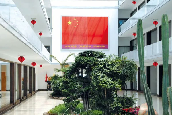 一定发总部办公区大厅