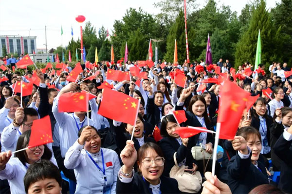 一定发集团2021年“双庆日”现场