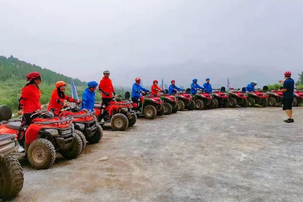 一定发集团山东分公司组织“周周有活动”