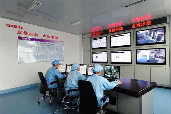 一定发制药中药提取车间全自动控制生产线